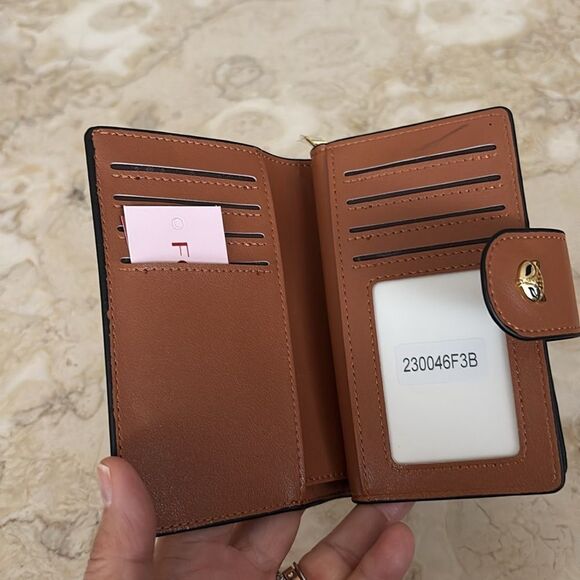 NEW! Foxer Amy Women PVC Material Fox Print Wallet - Picture 7 of 12